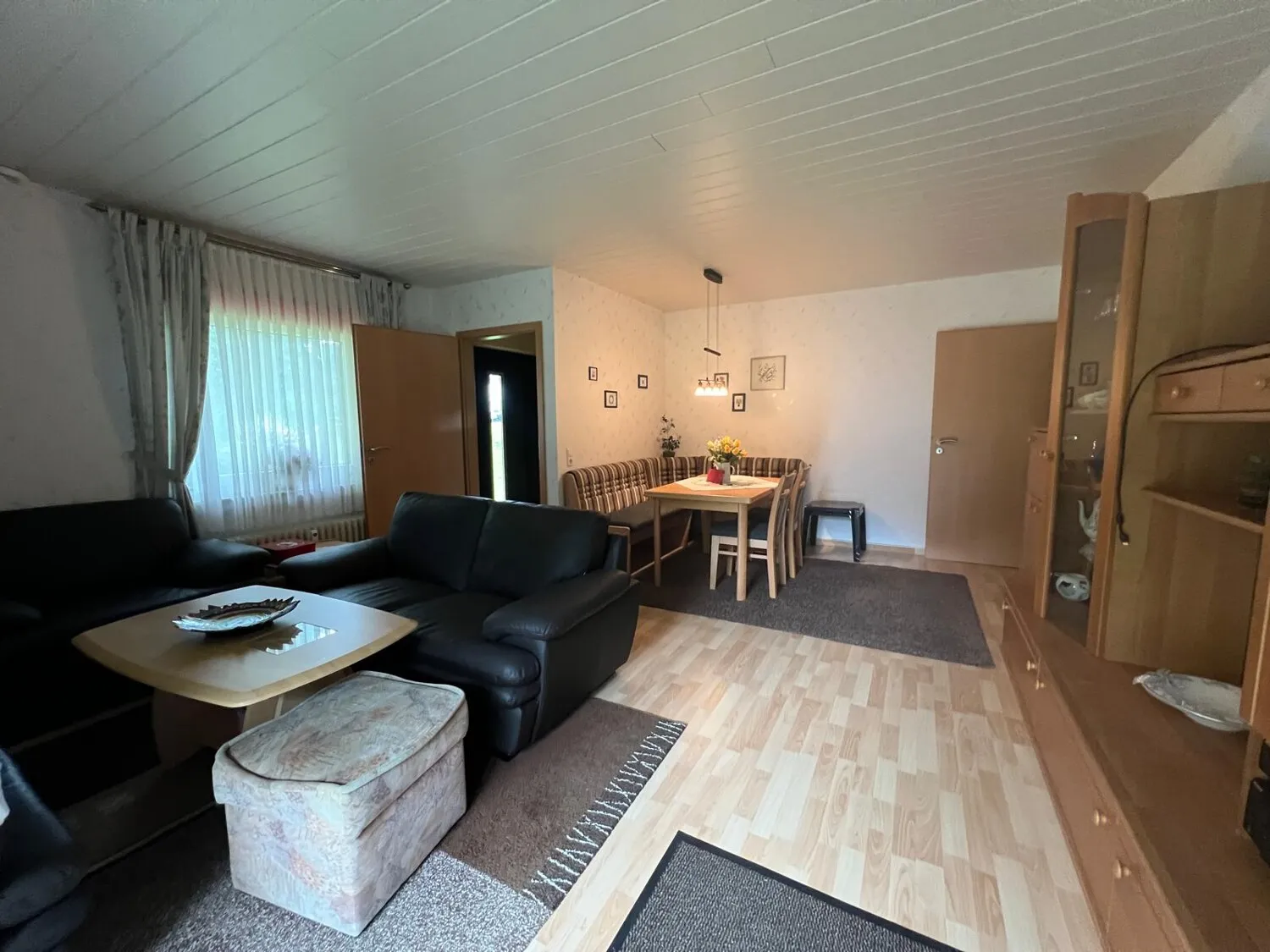 b890d070-3a96-4090-bdf0-8ae04b361ca3