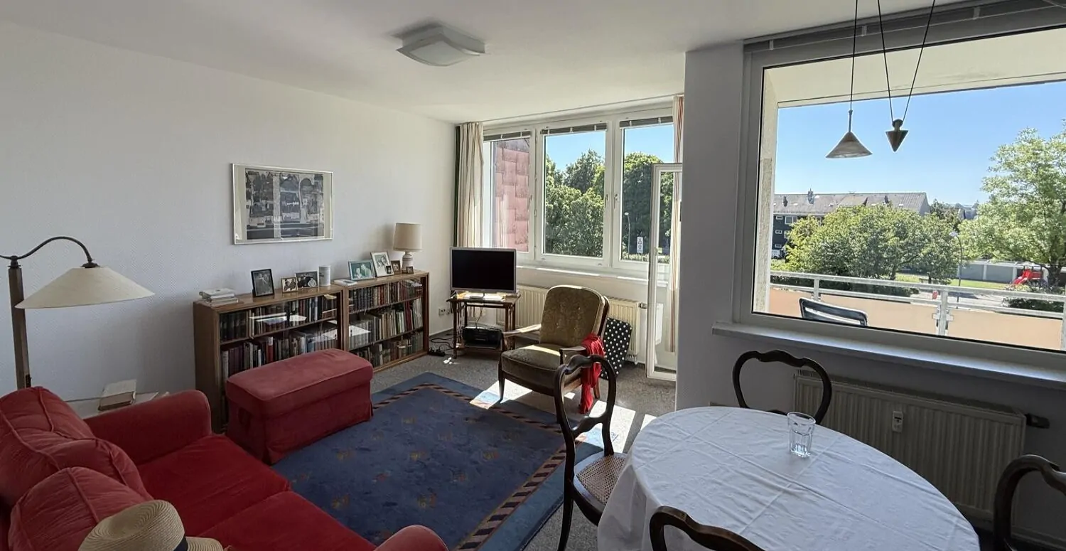 16c80ffb-d330-4141-bfa1-ddc7cf02f36d (1)