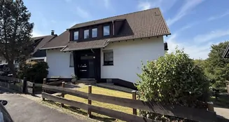 von_poll_real_estate_property_25323105_image_1