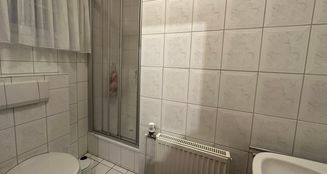 von_poll_real_estate_property_25323827_image_11
