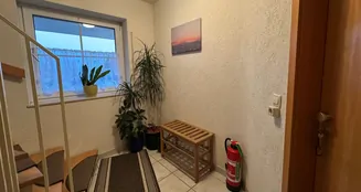 von_poll_real_estate_property_25323827_image_12