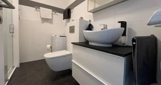 von_poll_real_estate_property_25323141_image_9