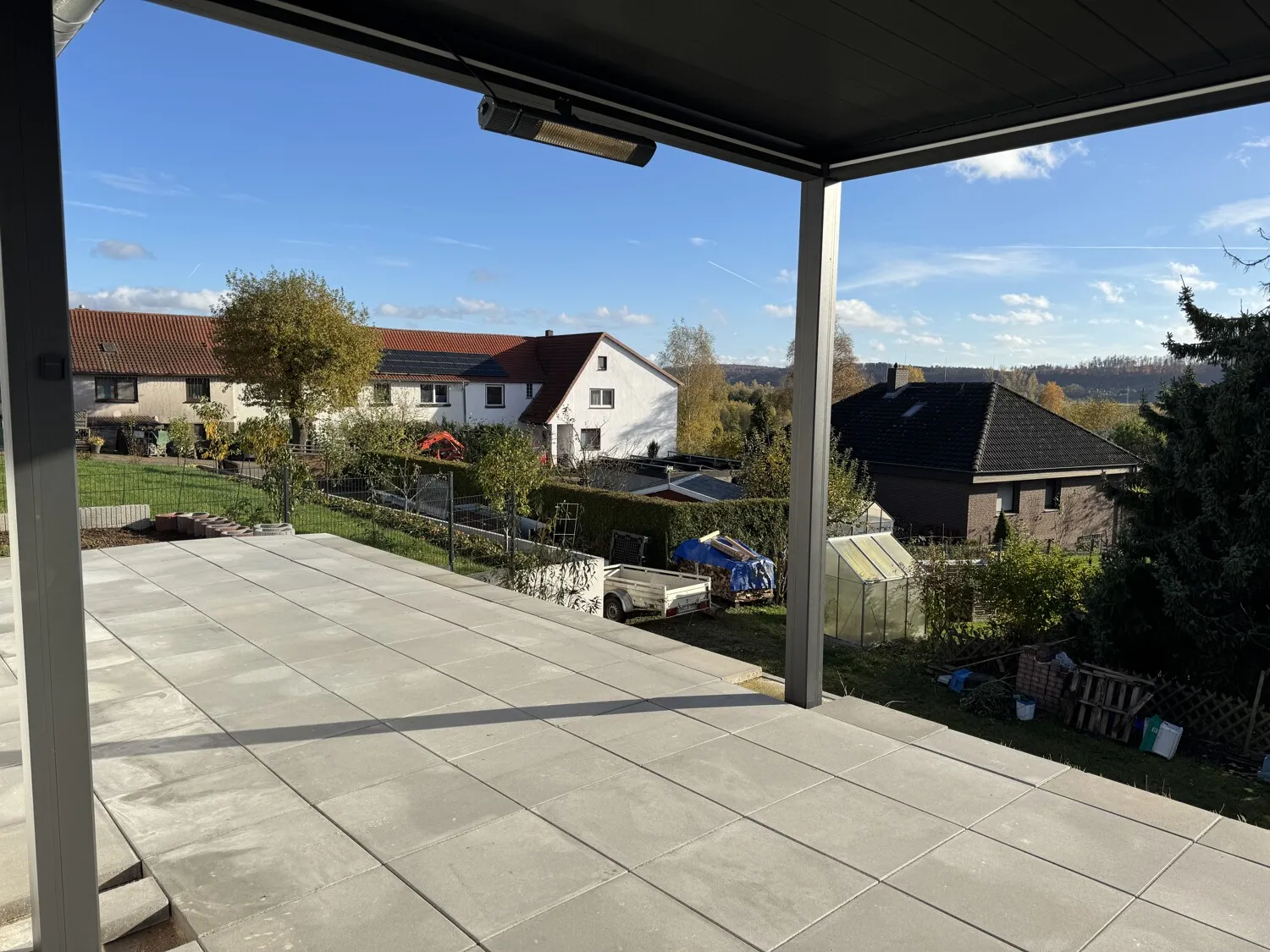 Exklusives Wohnen auf einer Ebene - Traumhafter und lichtdurchfluteter Bungalow im Neubaugebiet