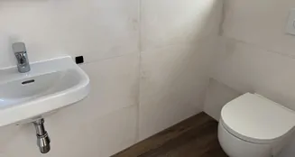 von_poll_real_estate_property_25323127_image_11