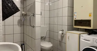 von_poll_real_estate_property_25323122_image_11