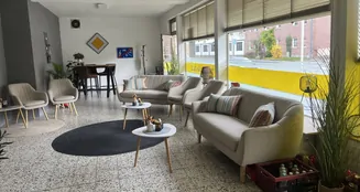 von_poll_real_estate_property_25323119_image_4