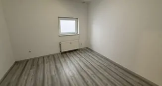 von_poll_real_estate_property_25323119_image_14