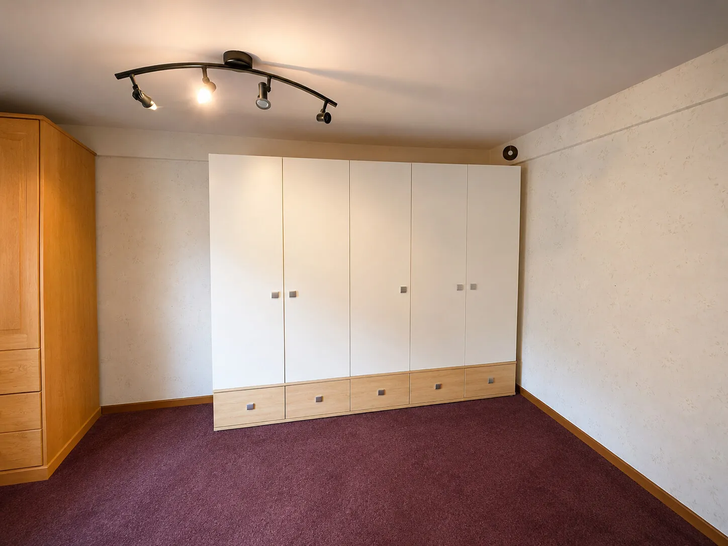 Zimmer IV