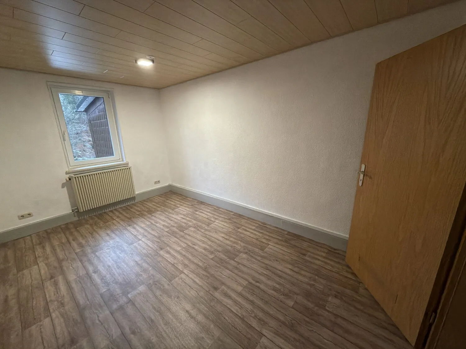 Zimmer 2 OG