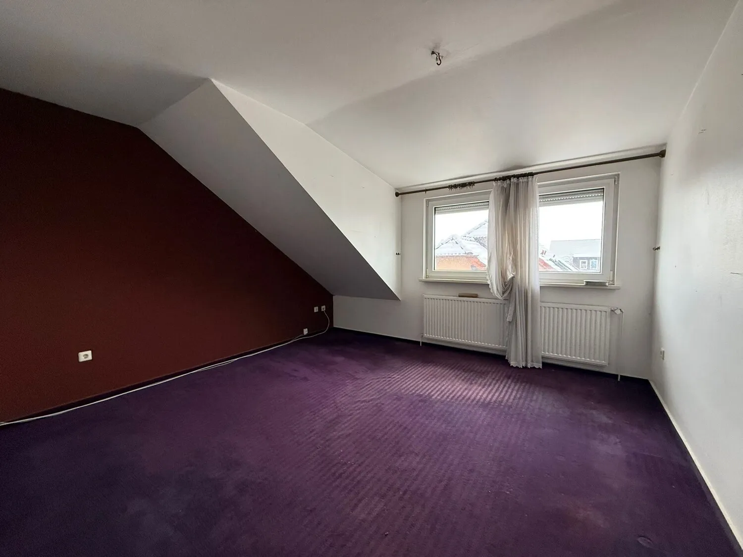 Dachgeschoßzimmer III