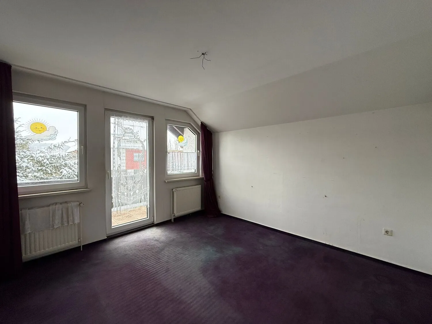 Dachgeschoßzimmer II mit Balkon