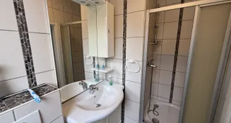 von_poll_real_estate_property_26323020_image_11