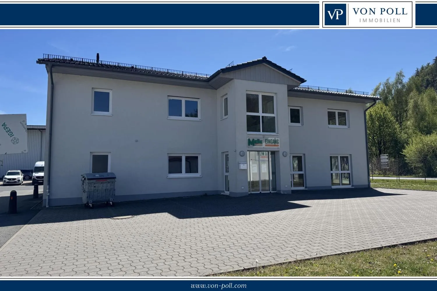 Attraktive Gewerbefläche mit Verkaufsraum, Büroflächen und Parkplätzen in gut erreichbarer Lage