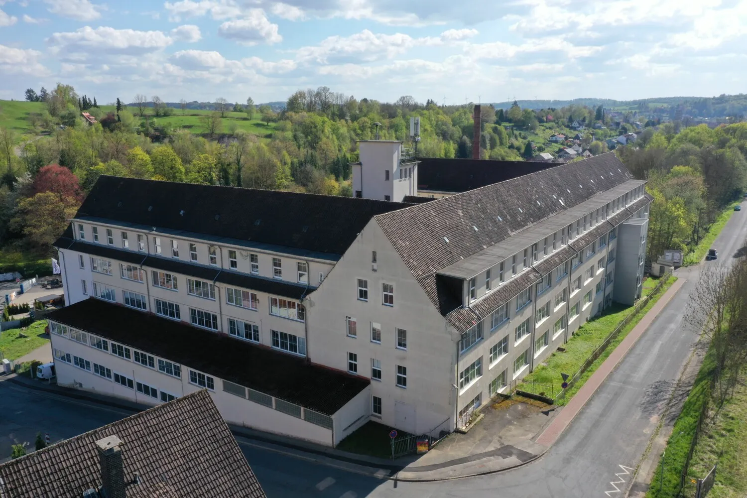 Vermietung: Diverse Büro- und Lagerflächen in der Baumhofstraße