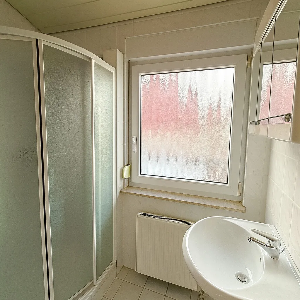 Wohnung2 kleines Bad