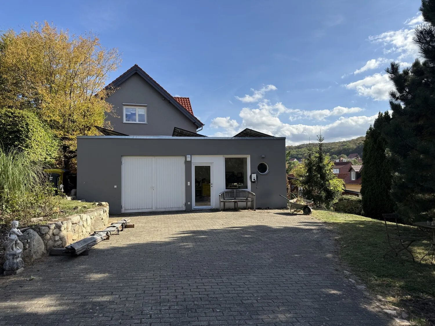 Garage & Büro