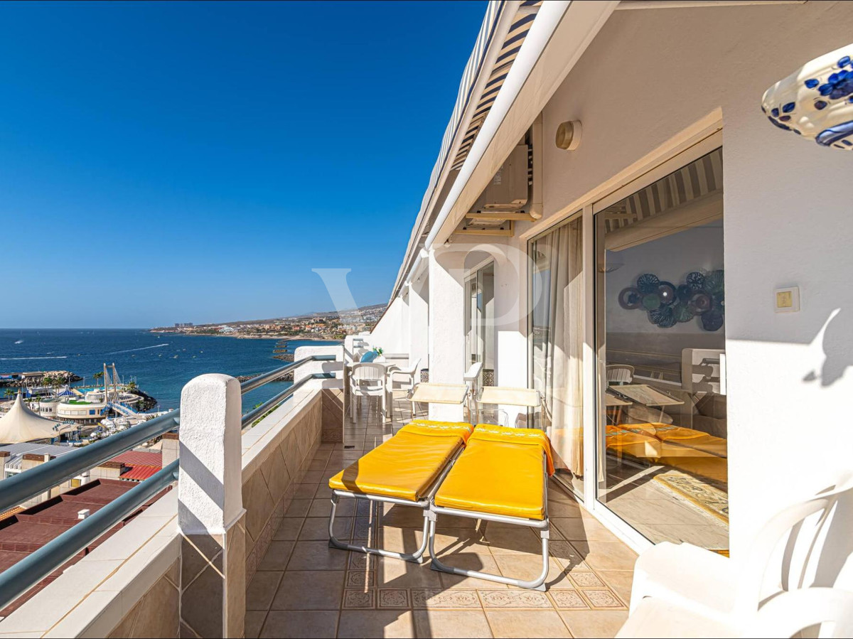 Wunderschönes Penthouse mit fantastischem Meerblick in Puerto Colón