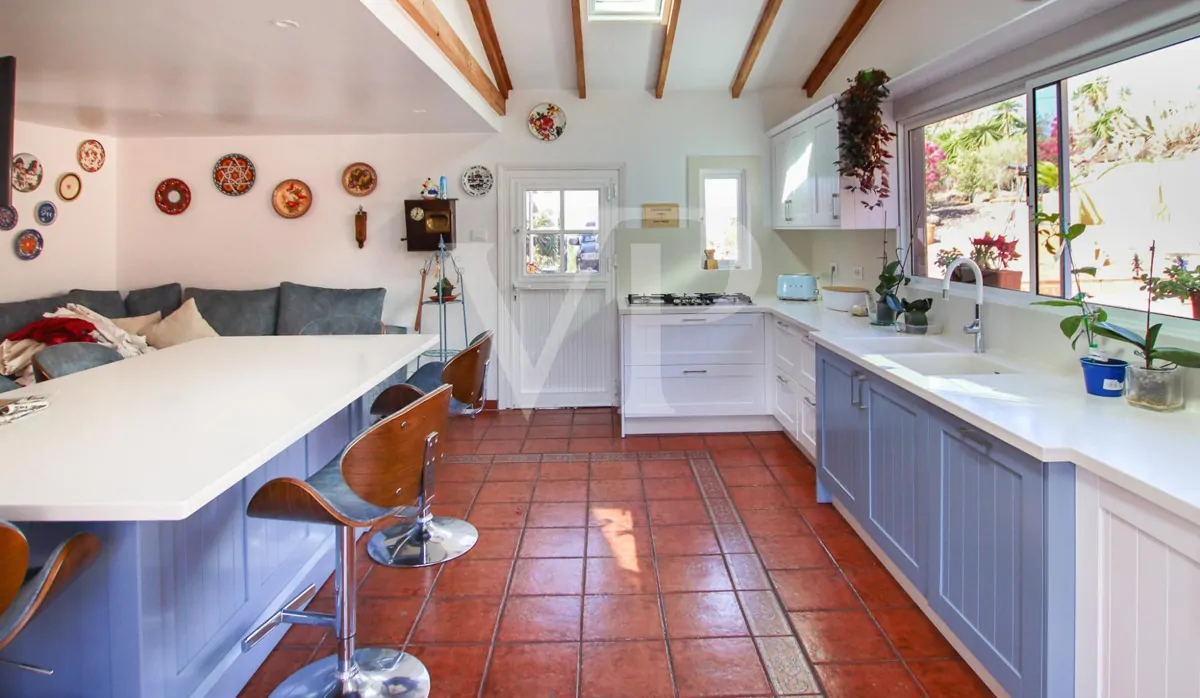 Wunderschöne Finca mit mehreren Wohneinheiten und atemberaubenden Meerblick