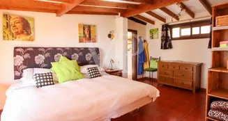 von_poll_real_estate_property_ES243184655_image_48