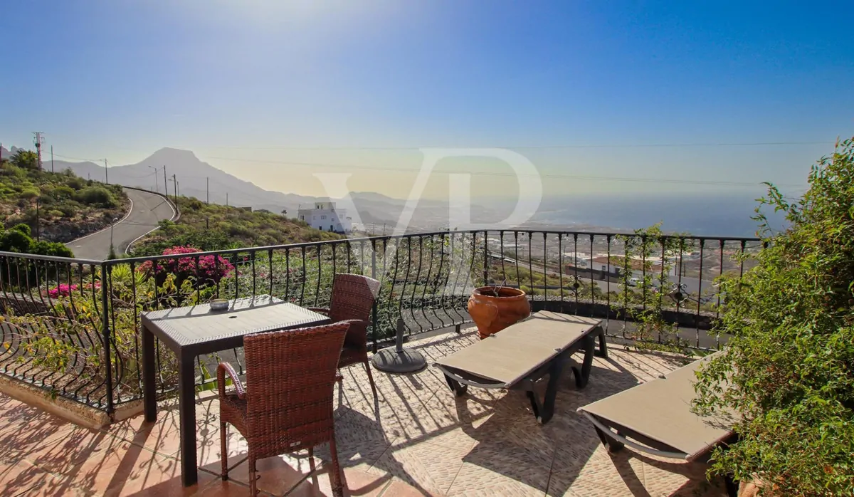 Wunderschöne Finca mit mehreren Wohneinheiten und atemberaubenden Meerblick