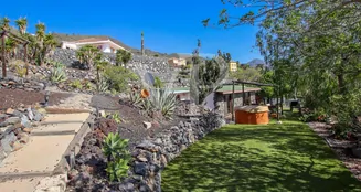 von_poll_real_estate_property_ES243184655_image_43