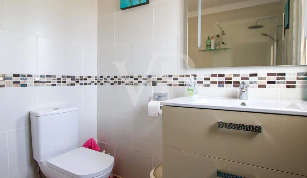 Wunderschöne Finca mit mehreren Wohneinheiten und atemberaubenden Meerblick