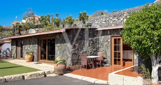 von_poll_real_estate_property_ES243184655_image_40