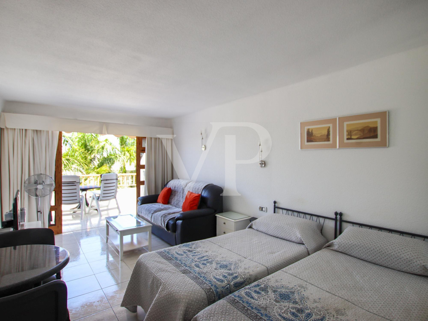 Renovated studio a few meters from the sea in San Eugenio