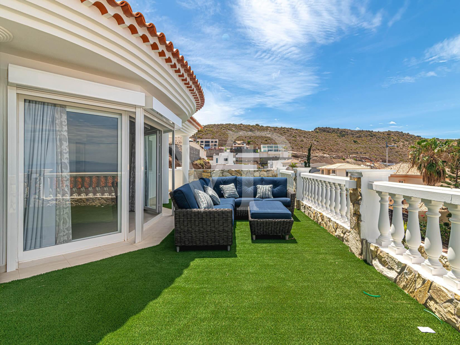 Helle moderne Luxusvilla mit  Meerblick in Roque del Conde