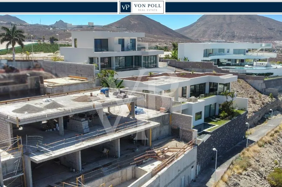 Neubauvilla mit atemberaubendem Meerblick in Caldera del Rey