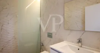 von_poll_real_estate_property_ES243184796_image_37