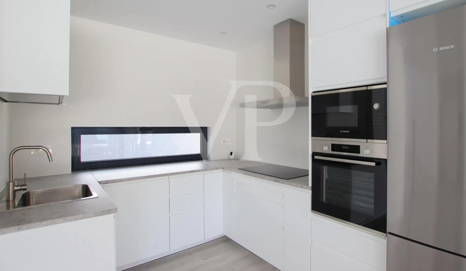 Exquisite Neubauvilla ist bereit für den Erstbezug in el Madroñal