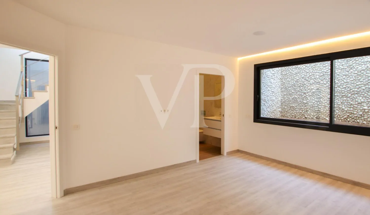 Exquisite Neubauvilla ist bereit für den Erstbezug in el Madroñal