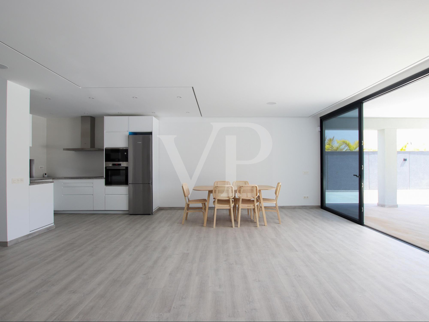 Exquisite newly built villa is ready to move in el Madroñal