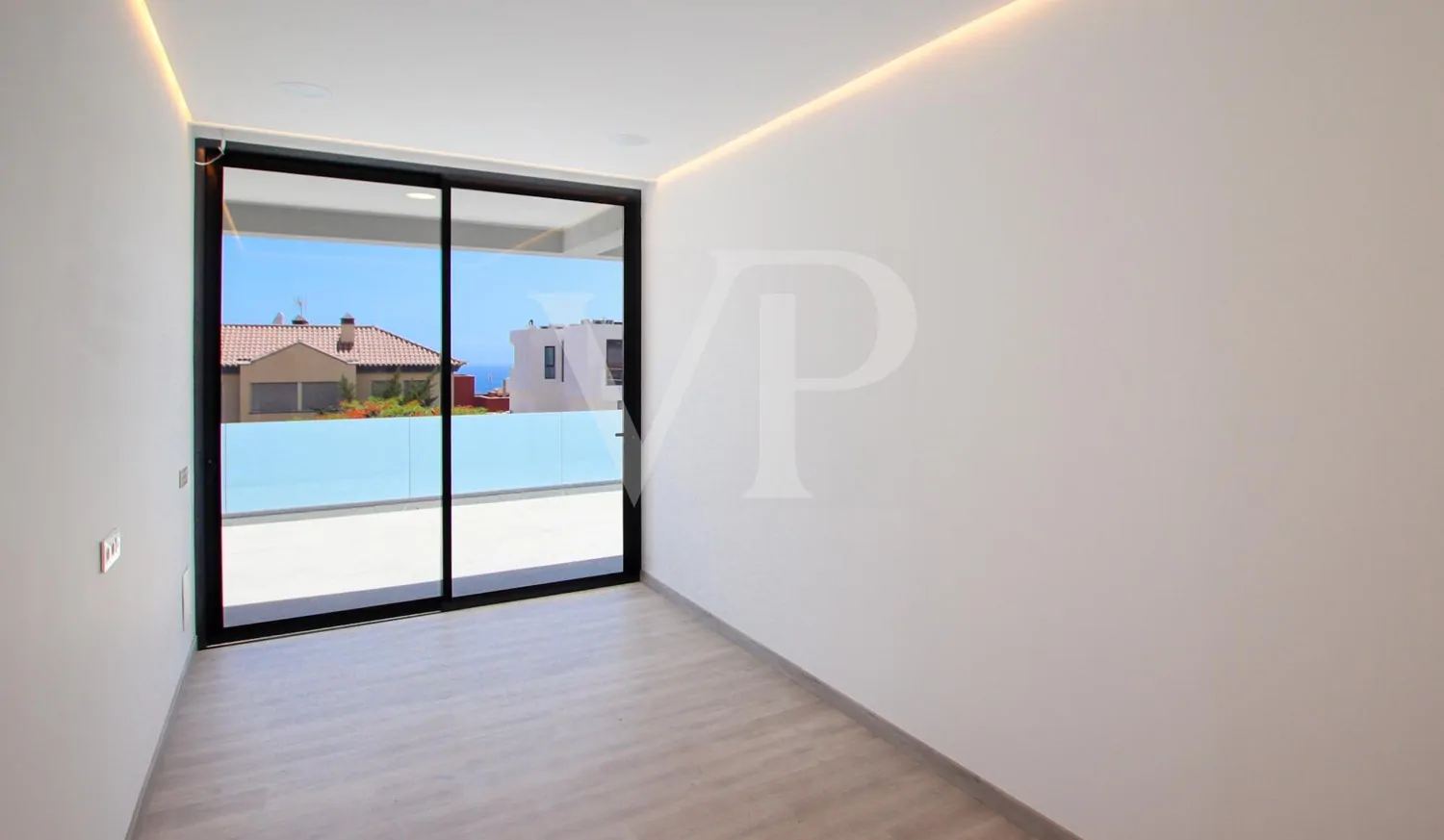 Exquisite Neubauvilla ist bereit für den Erstbezug in el Madroñal