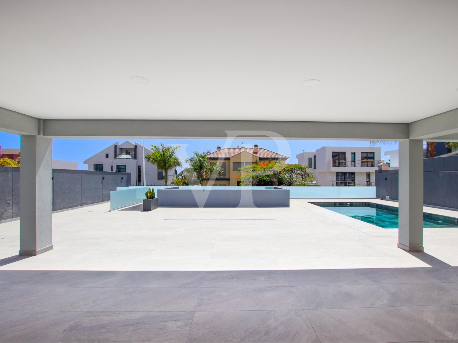 Exquisite newly built villa is ready to move in el Madroñal