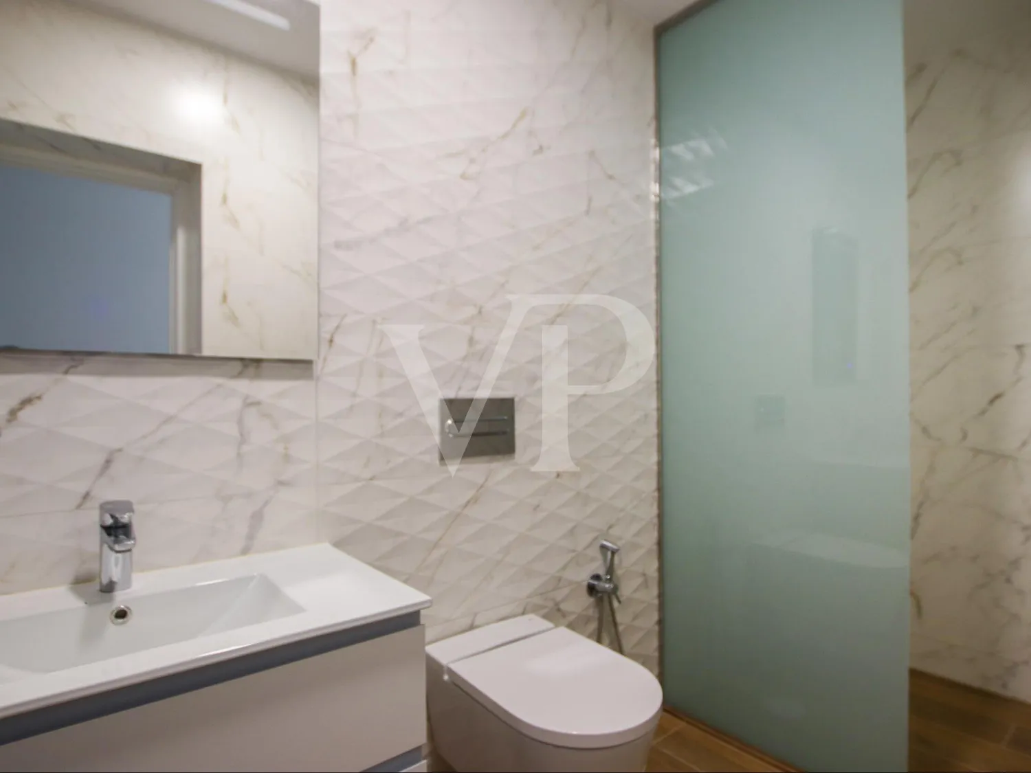 Exquisite Neubauvilla ist bereit für den Erstbezug in el Madroñal