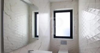 von_poll_real_estate_property_ES243184796_image_98