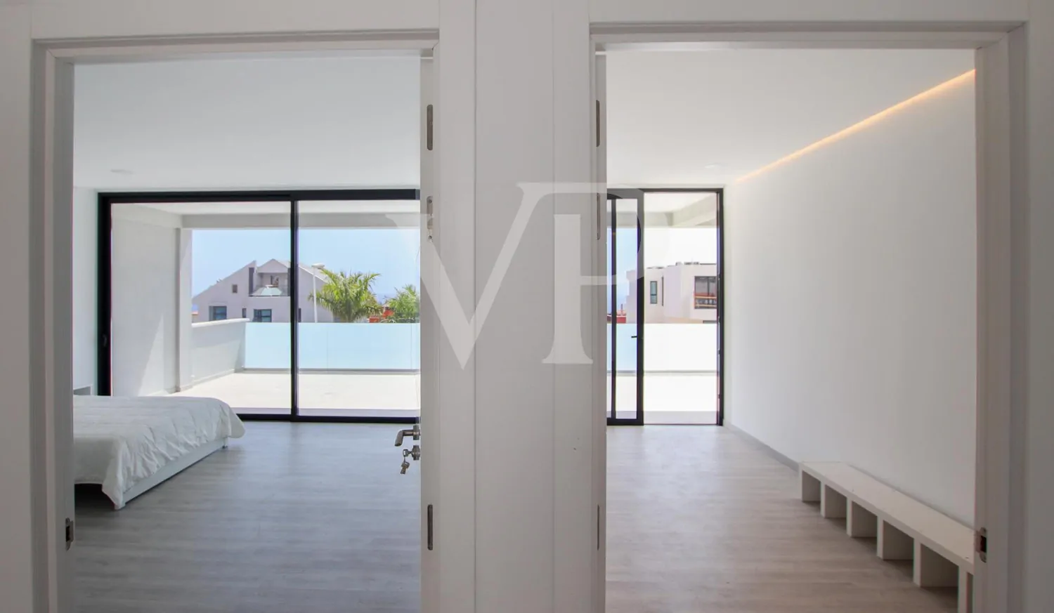 Exquisite Neubauvilla ist bereit für den Erstbezug in el Madroñal