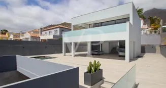 von_poll_real_estate_property_ES243184796_image_46