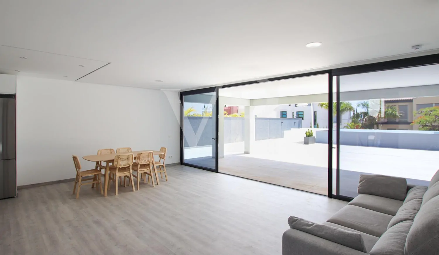 Exquisite Neubauvilla ist bereit für den Erstbezug in el Madroñal