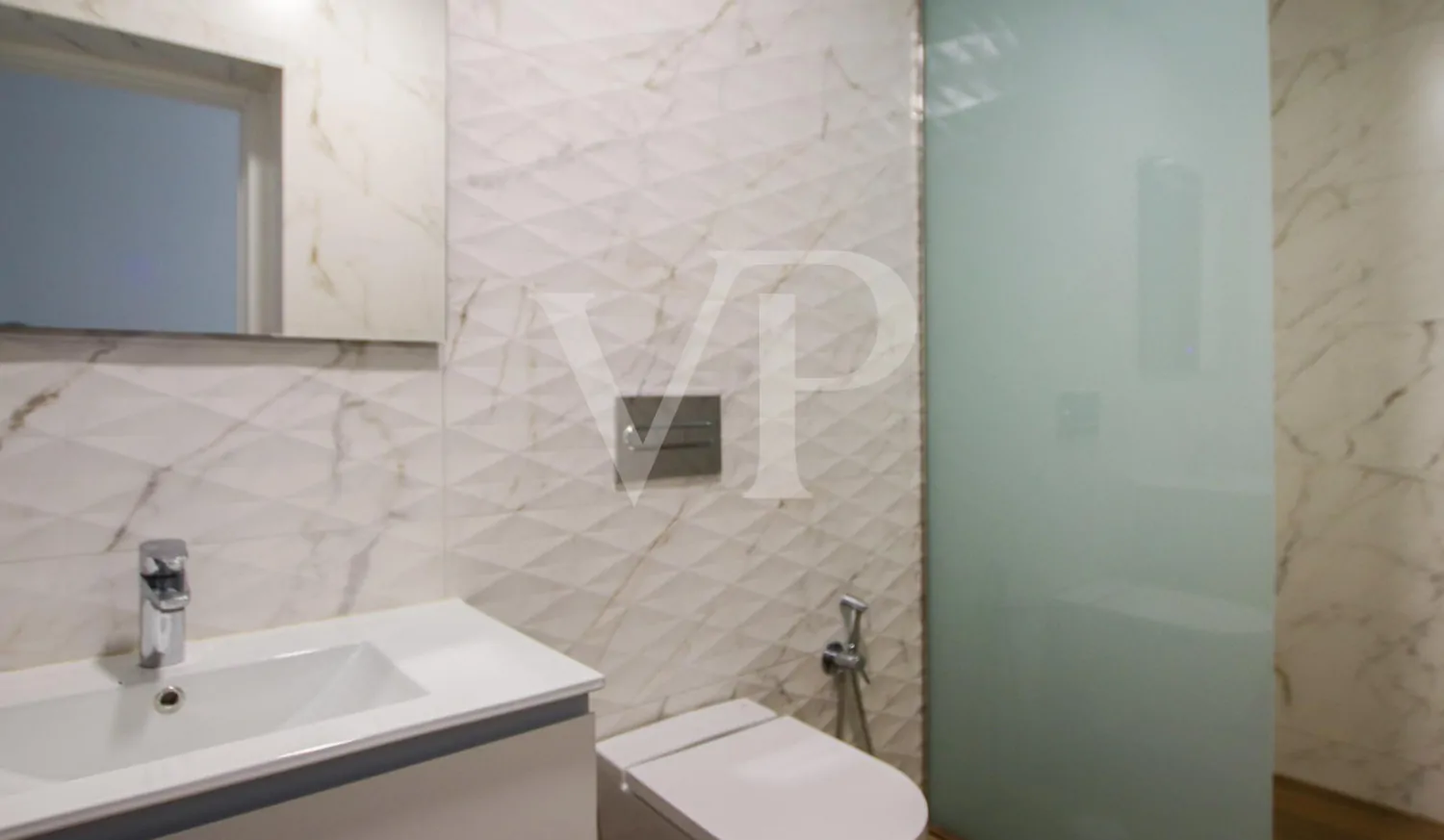 Exquisite Neubauvilla ist bereit für den Erstbezug in el Madroñal