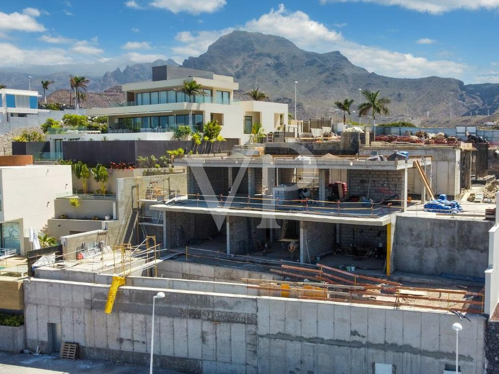 Neubauvilla mit atemberaubendem Meerblick in Caldera del Rey