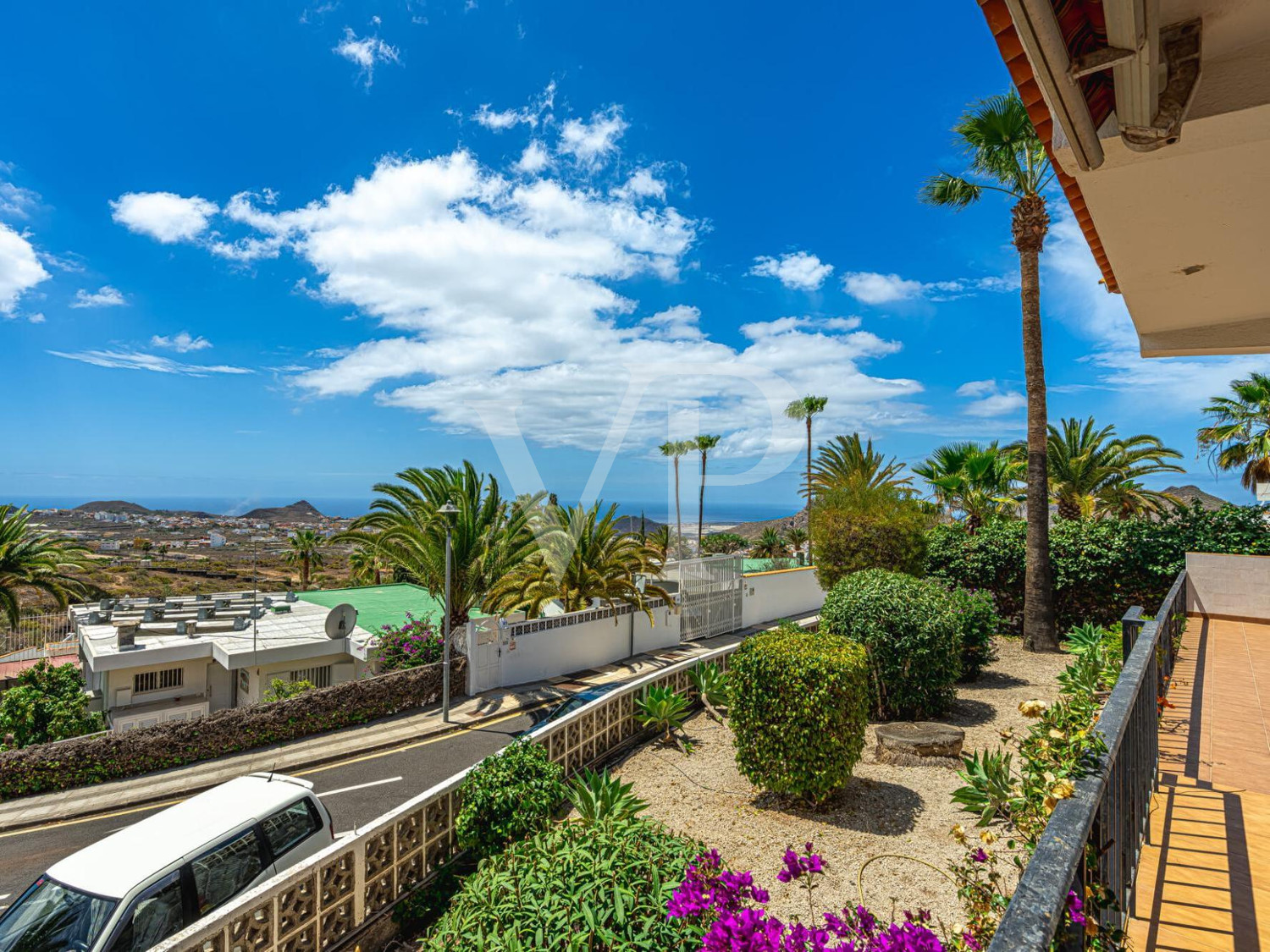 Fantastisches ruhig gelegenes Haus mit Meerblick und großen schönen Garten