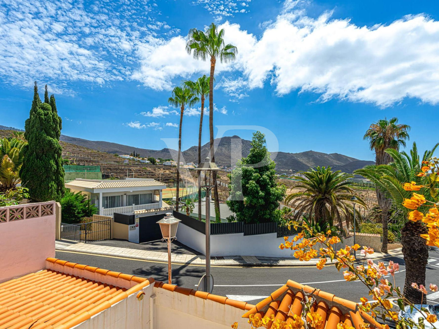 Fantastisches ruhig gelegenes Haus mit Meerblick und großen schönen Garten