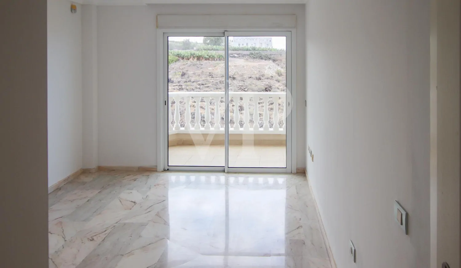 Moderne Penthouse-Wohnung bereit für den Erstbezug