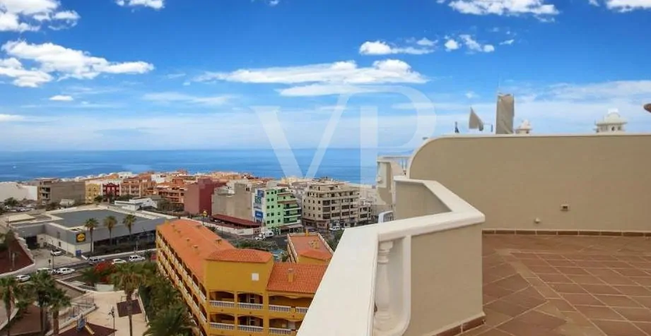 Moderne Penthouse-Wohnung bereit für den Erstbezug