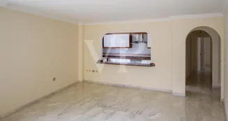 von_poll_real_estate_property_ES243184826_image_6