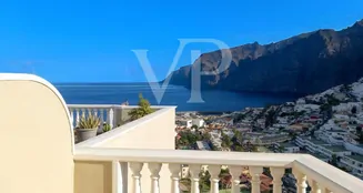 von_poll_real_estate_property_ES243184826_image_0