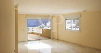 von_poll_real_estate_property_ES243184826_image_7